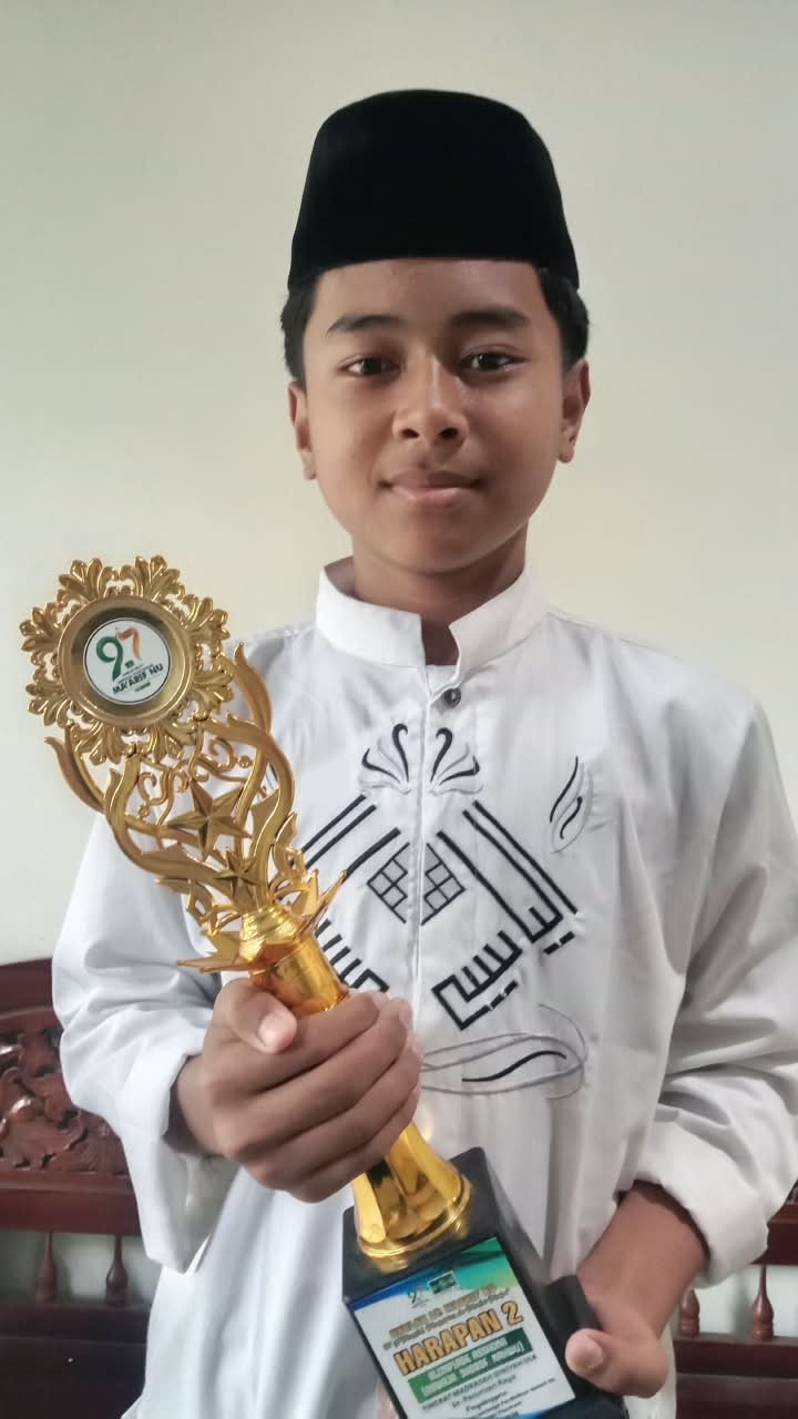 Santri Al-Yasini Raih Juara Harapan II Olimpiade ASSHONA Tingkat Madin Ula Se-Kabupaten Pasuruan